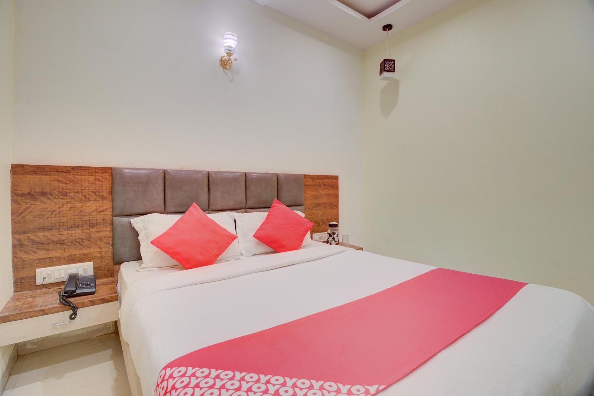 מומביי Hotel O Royal Orbit מראה חיצוני תמונה